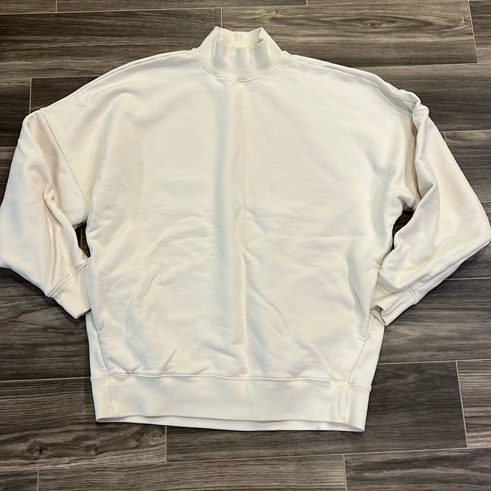 Aritzia The Group Babaton Turtleneck Sweatshirt size Small 1